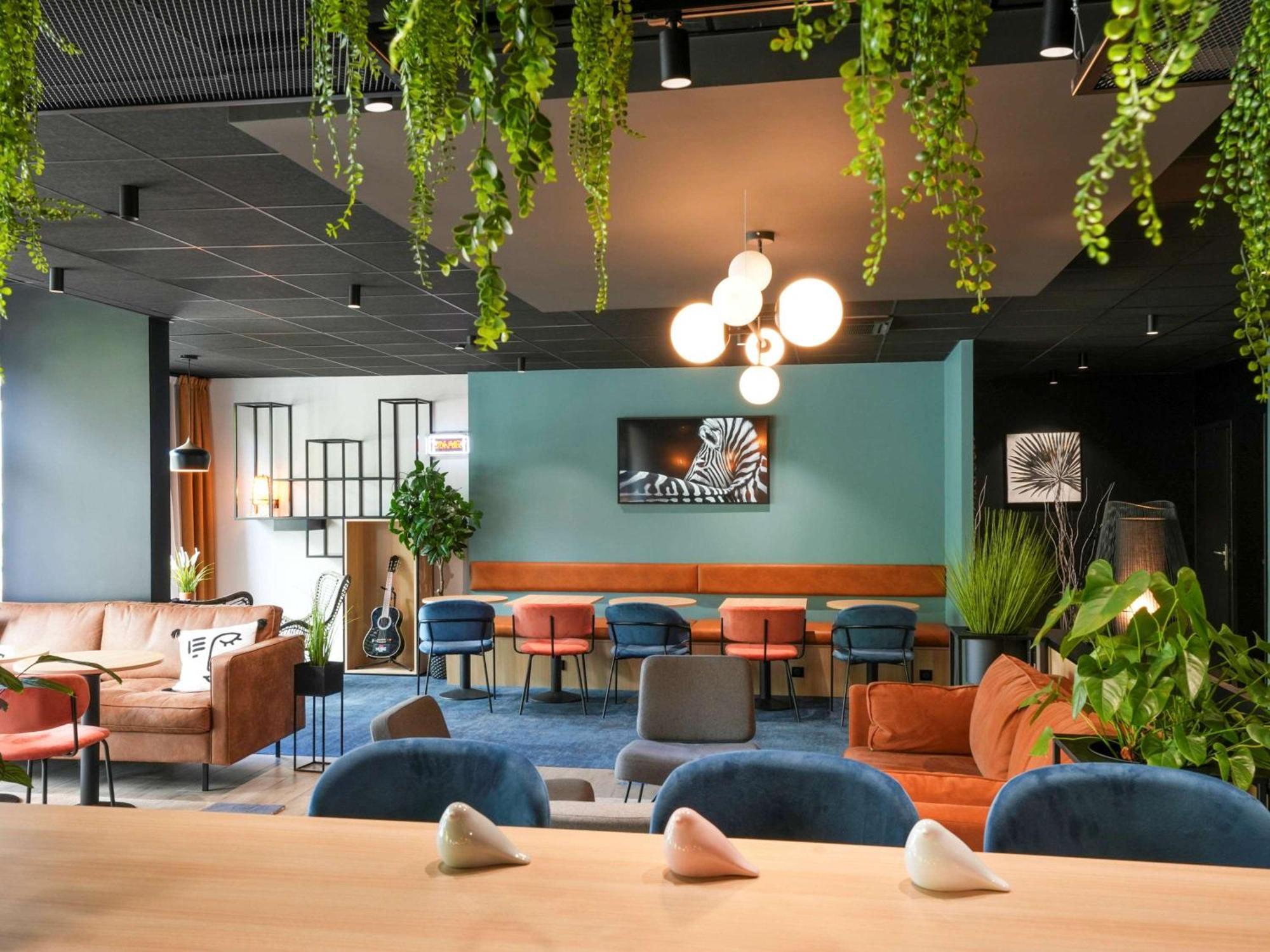 Ibis Centre