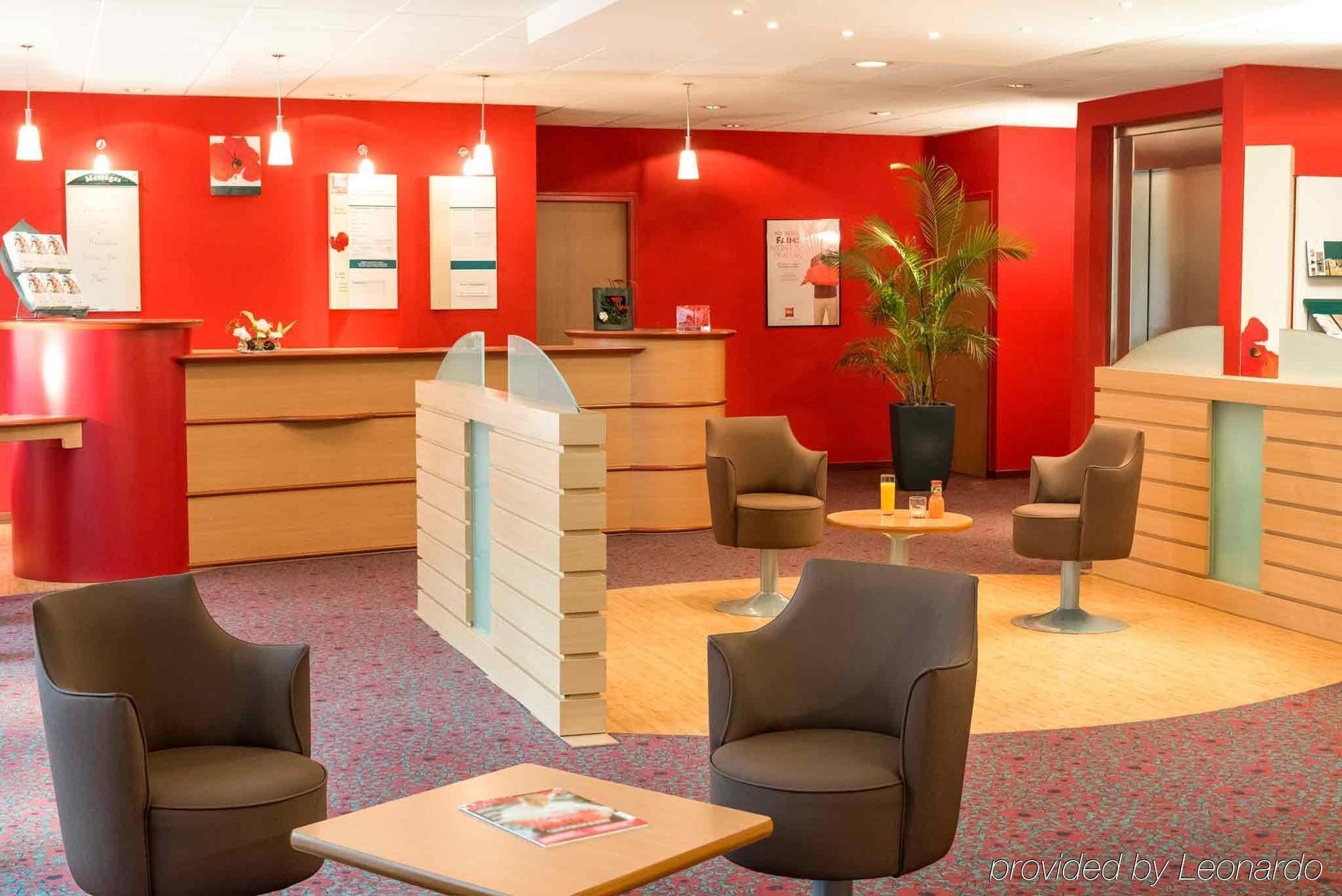 Ibis Centre Hotel 3*